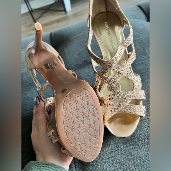 Rose Gold Antonio Melani Sparkly 4” Heels, Worn Once, Size 8.5 - Picture 4 of 6